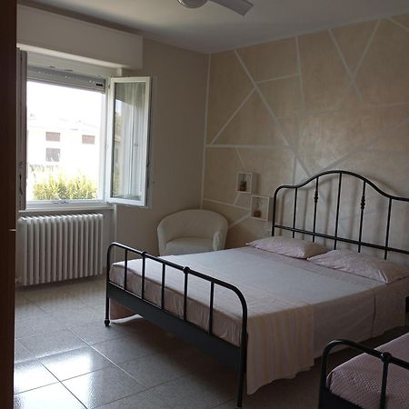 Casa Vacanze Il Fiore Di Loto Apartman Zibido San Giacomo Kültér fotó