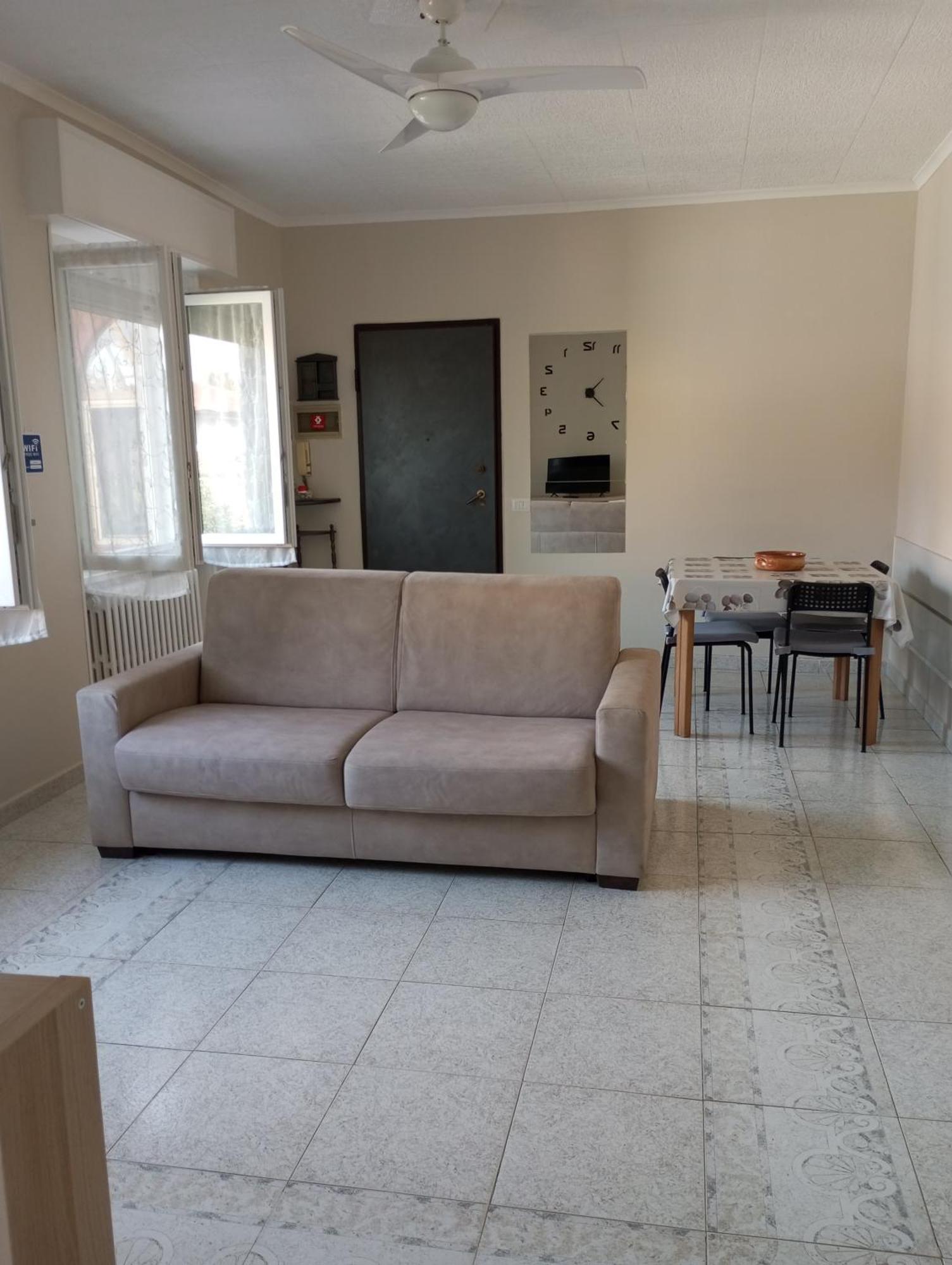 Casa Vacanze Il Fiore Di Loto Apartman Zibido San Giacomo Kültér fotó